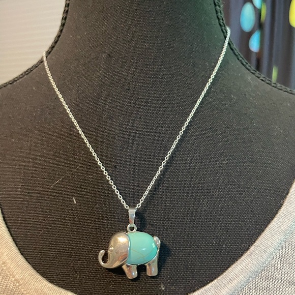 Charming Turquoise Elephant Necklace - Picture 5 of 7